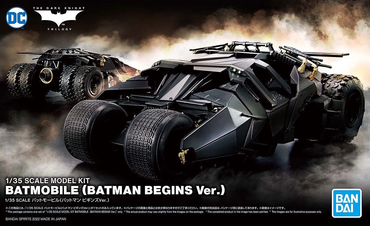 1/35 BATMOBILE (BATMAN BEGINS) 1 1/35 BATMOBILE (BATMAN BEGINS)